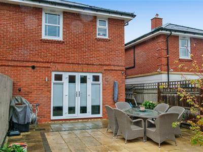 Property image 11 of home to buy in Lime Way, Radlett